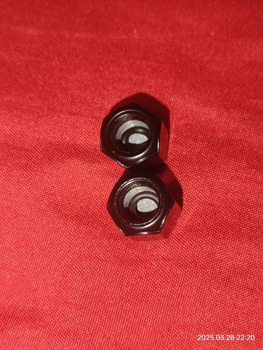 Set breloc + capacele ventil BMW
