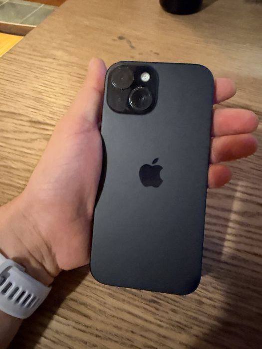 iPhone 15 128 GB BLACK