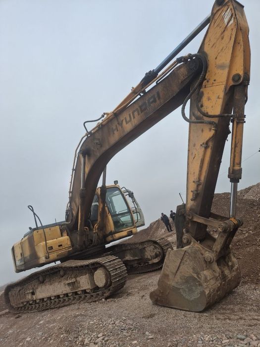 Продаётся экскаватор гусеничный Хундай