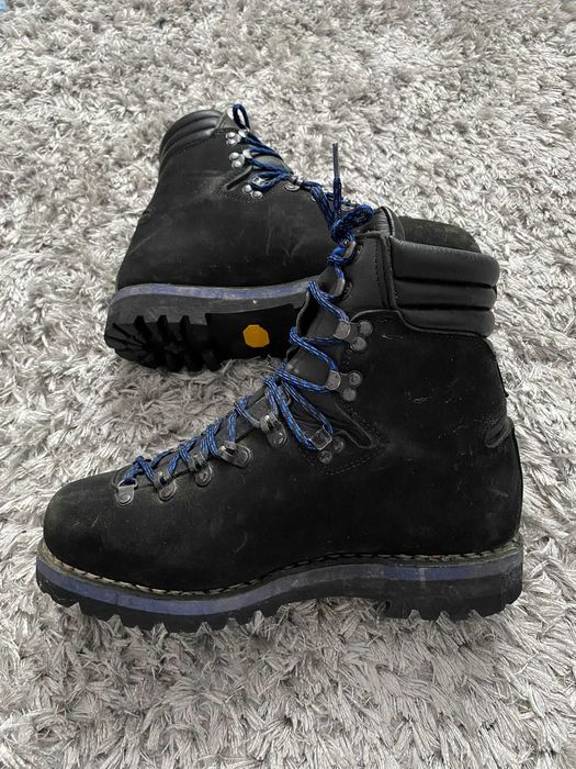 bocanci alpinism hawag cima vibram drumetie