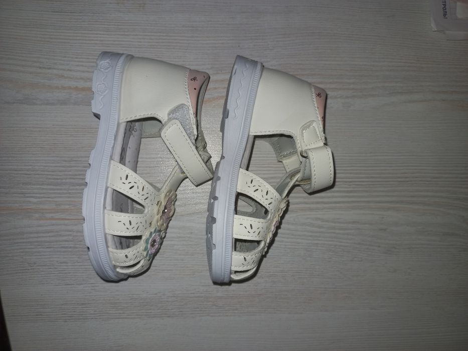 Детская обувь для девочек