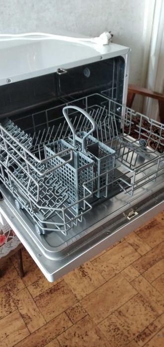 Продам посудомойку
