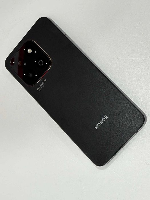 Чисто нов HONOR X6b – 128GB / 4GB RAM
