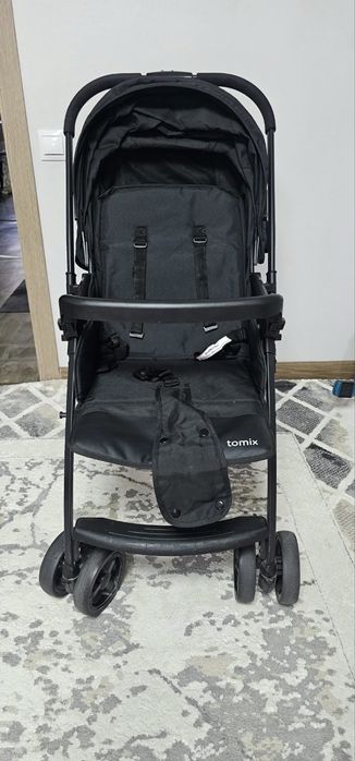Всесезоная прогулочная коляска Tomix Cosy V3