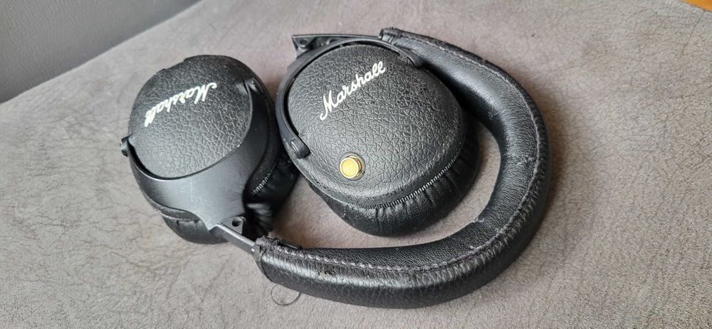 MARSHALL 2 ANC Fuctionale urme de uzura  165 lei