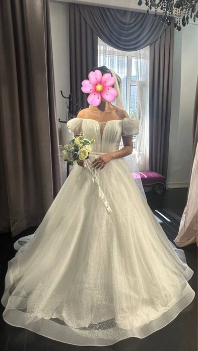 Продам свадебное платье