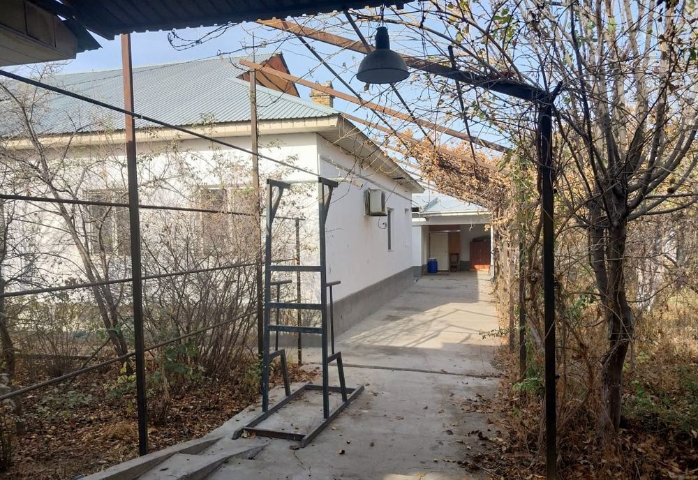 Продажа дома , Времянка,Гараж,Баня