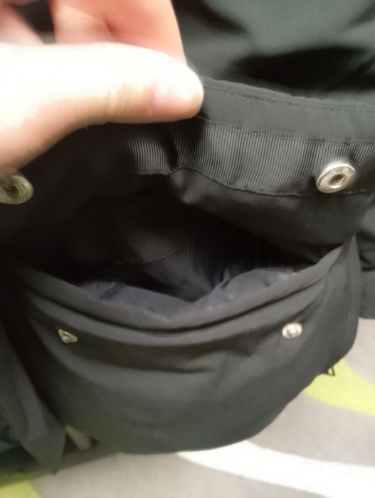 Яке на Armani Exchange зимно дебело М размер