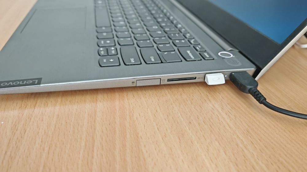 Laptop lenovo Thinkbook 14 IIL i7