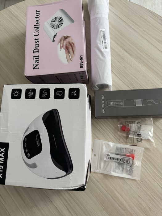 Неизползвани материали за маникюр