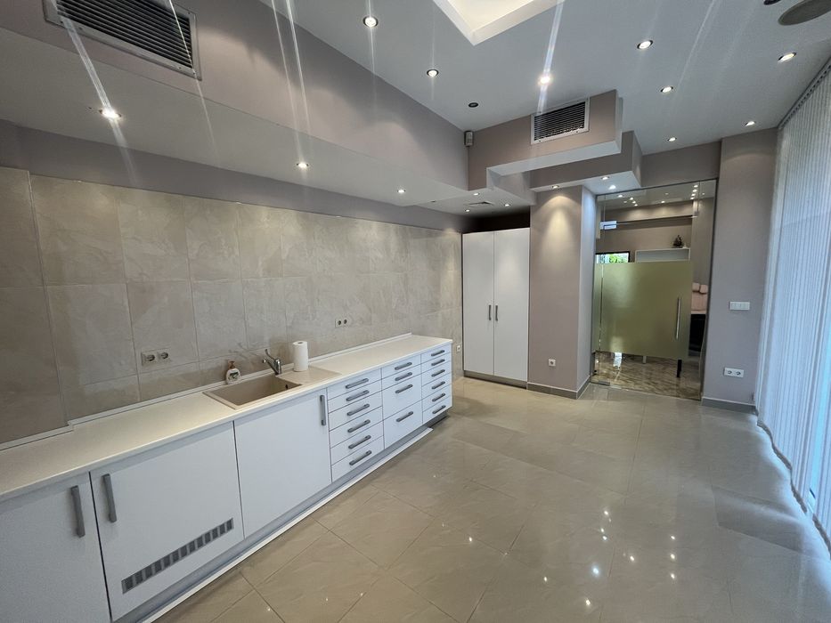 Дава се под наем Офис в София, Манастирски ливади - 70 кв.м за 850 € - Снимка #5
