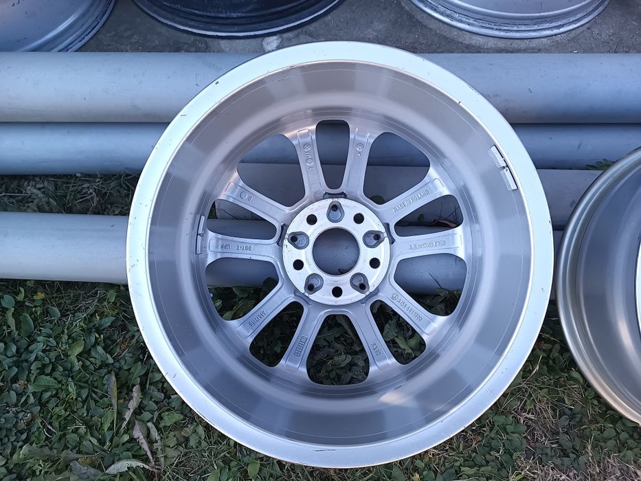 Мерцедес 17 цола, Mercedes GLA W156