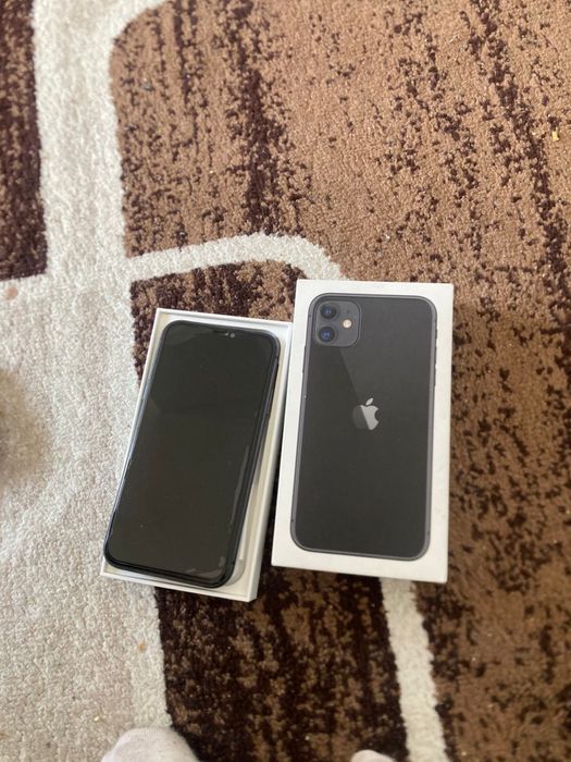 Продаю айфон в отличном состояни