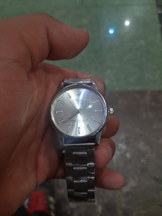 Жаңа сағат сатылады