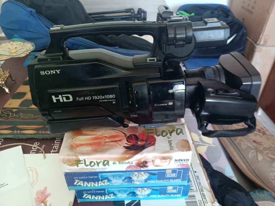 Видео камера SONY