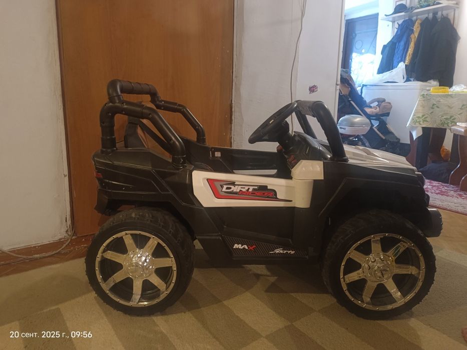 Детская машина багги