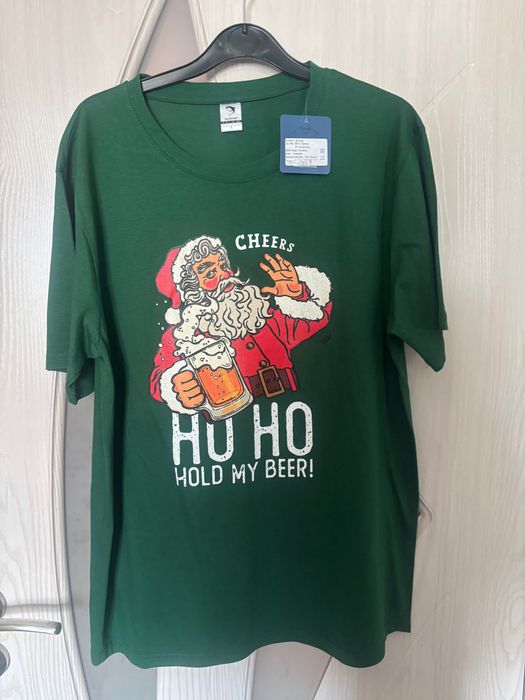 КОМПЛЕКТ нови коледни тениски - с етикет