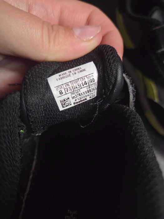 Adidasi baieti reebok