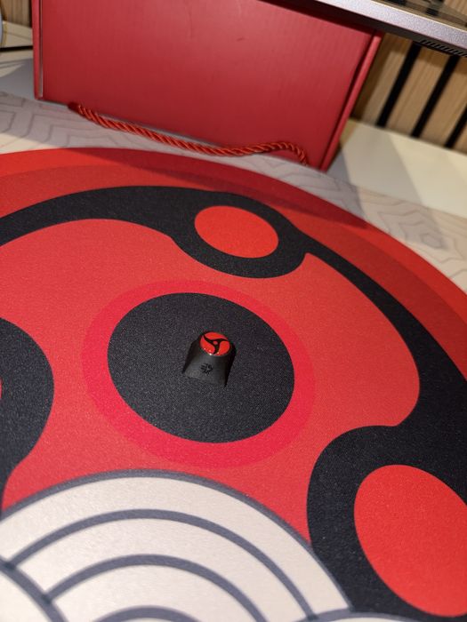 Artisan qwerty key pentru tastatura