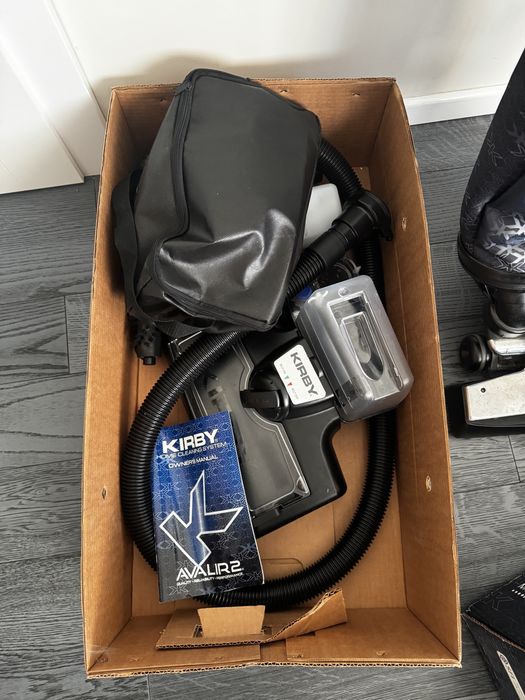 Aspirator Kirby Avalir 2 – Stare excelentă, set complet, foarte puțin utilizat