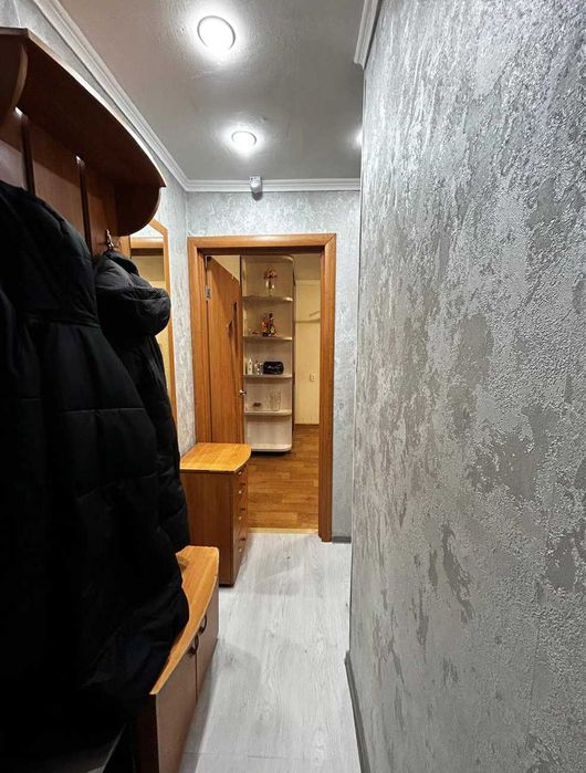 2-комн. квартира, пр. Строителей, этаж 4/5