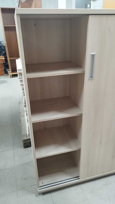 Oфис шкаф -двукрил гардероб  плъзгащи се врати и заключване -90/150/46