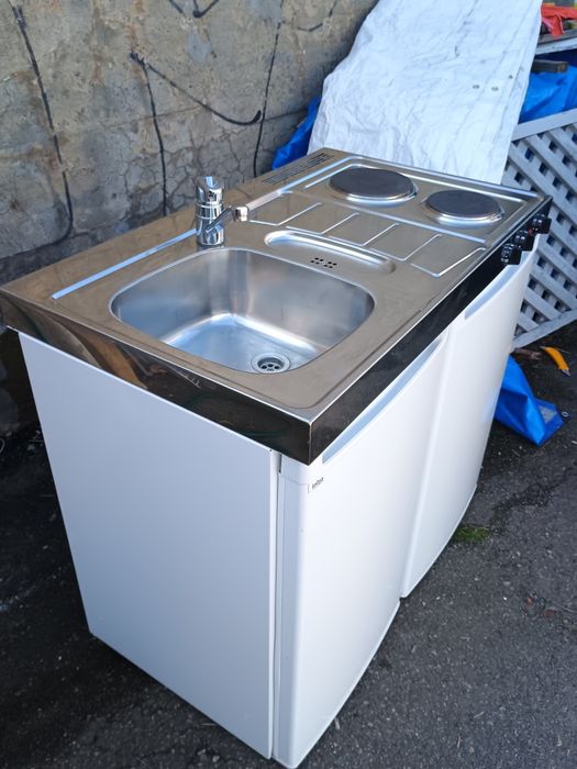 Мини кухня 3 в едно