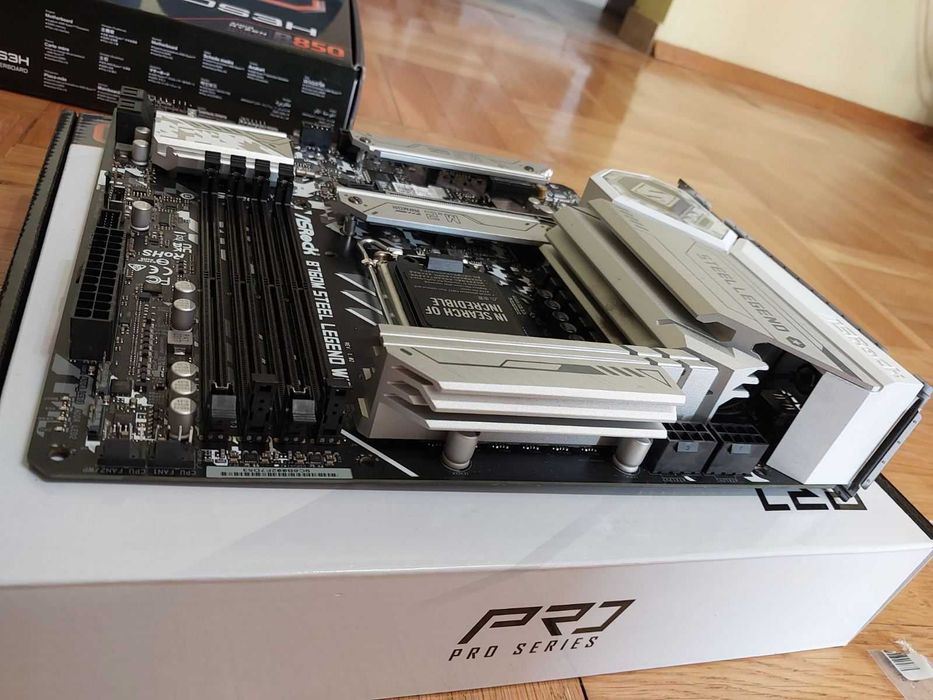 AsRock B760M Steel Legend Wi-Fi, DDR5, LGA 1700