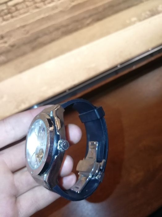 Hublot mexanika soati