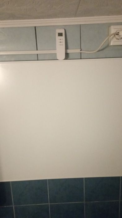 Vând panou radiant nou 700w