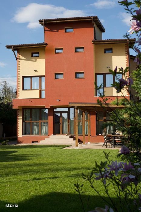 Vila P+1+M cu gradina individuala langa padure-NEGOCIABIL