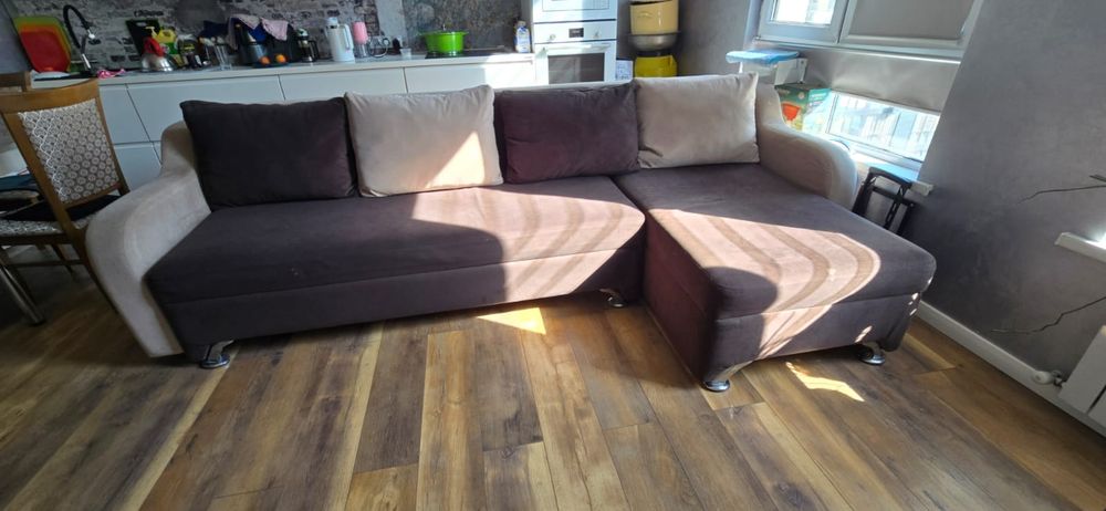 Диван угловой раздвижной