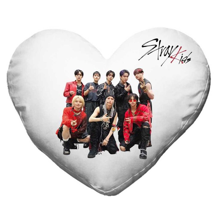 Perne inima stray kids trupa, k-pop