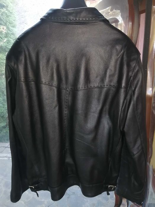 Продавам мъжко кожено яке от естествена кожа.,размер 52.