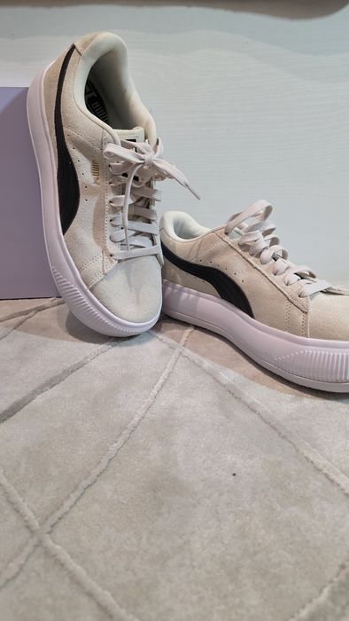 Pantofi sport Puma - marimea 39 NOU