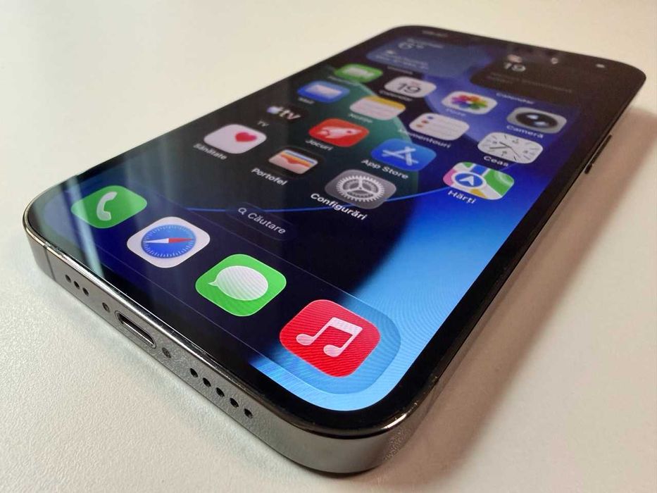  Apple / iPhone 13 Pro 128 Gb / Space Black / 90% Acumulator