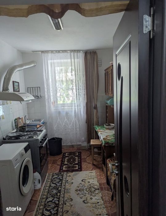 Apartament 2 camere 54 mp, decomandat, str. Varnav