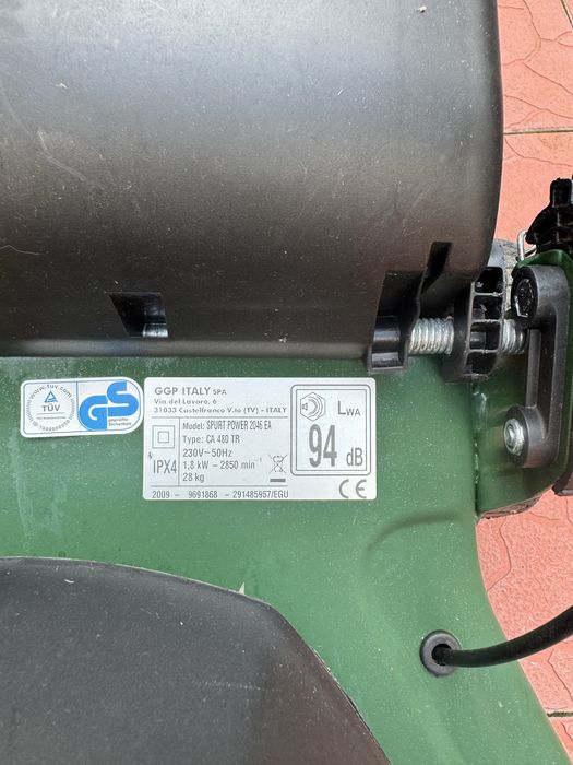 Masina tuns iarba electrica cu tractiune