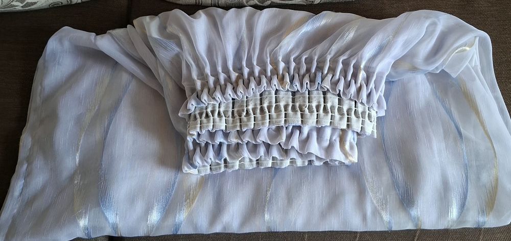 Шторы  на  ленте