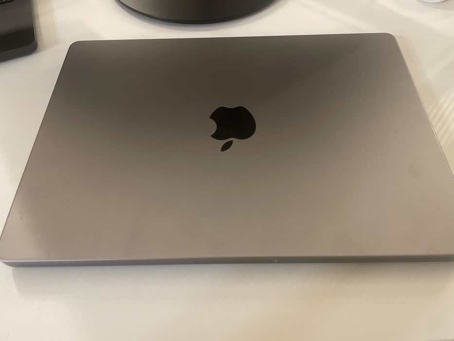 MacBook Pro 14-inch M2 512Gb SSD 16Gb RAM
