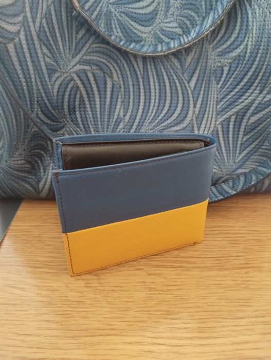 Нова чанта от естествена кожа