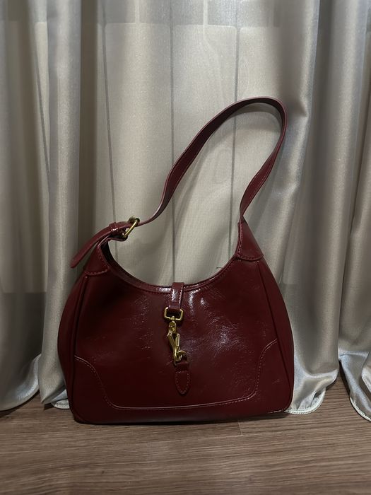 Дамски части