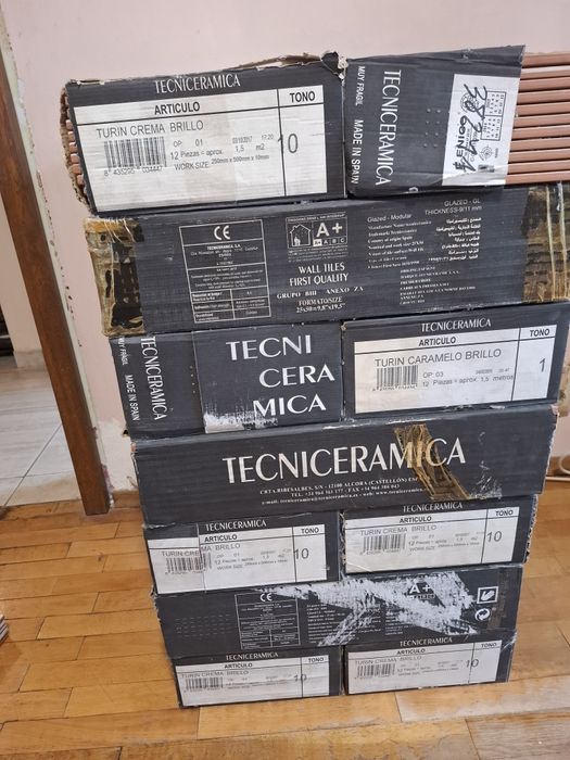 Испански  фаянс и теракот