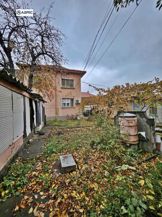 Продава се Етаж от къща в Плевен, Сторгозия - 83 кв.м за 891 €/кв.м - Снимка #2