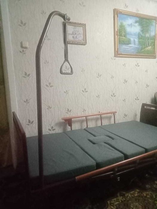 Кровать для лежачих больных