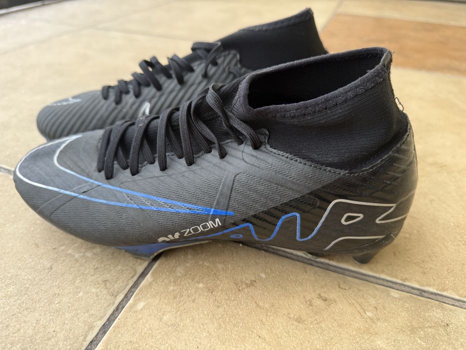 Adidasi fotbal crampoane Nike Mercurial 40, Nike Air 39