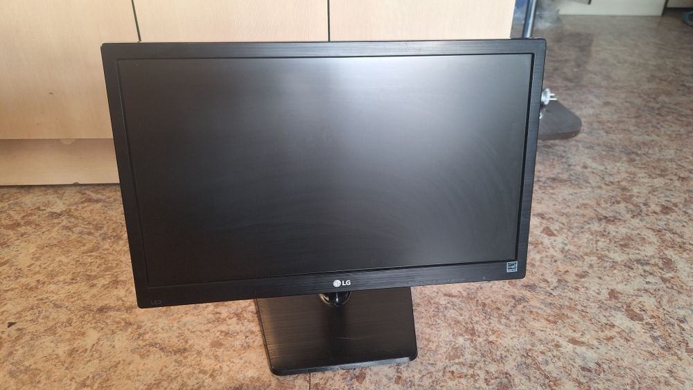 Монитор LG 19M37A