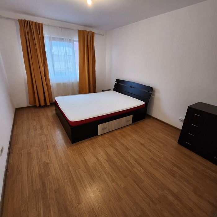apartament de inchiriat