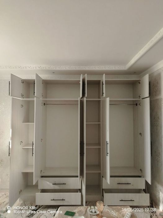 Shkaf sotiladi dastafka ustanovka bepul