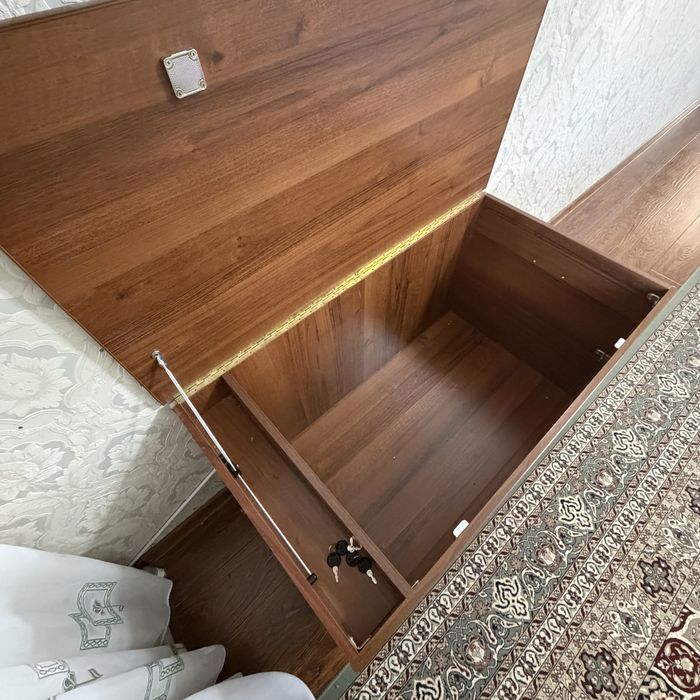 Сандық сатылады…………